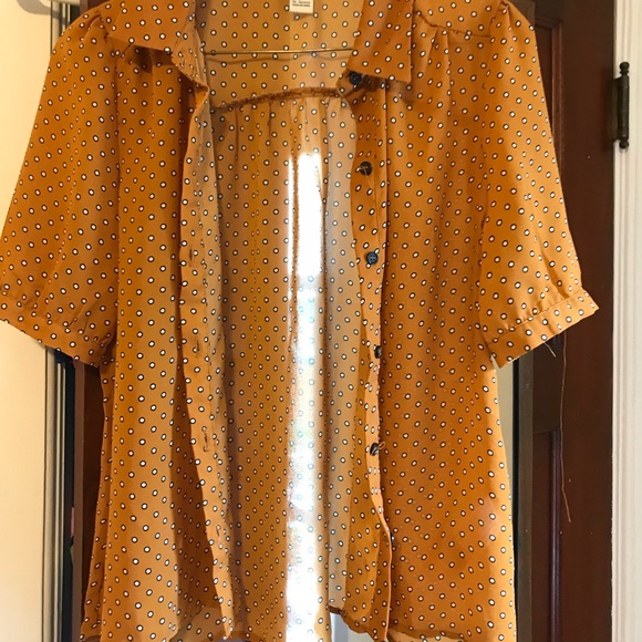 Cropped polka dotted button down - Picture 3 of 3